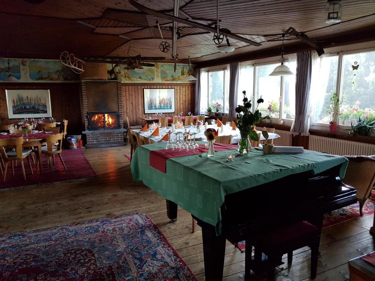 Gasthaus Fuchsacker Degersheim ภายนอก รูปภาพ
