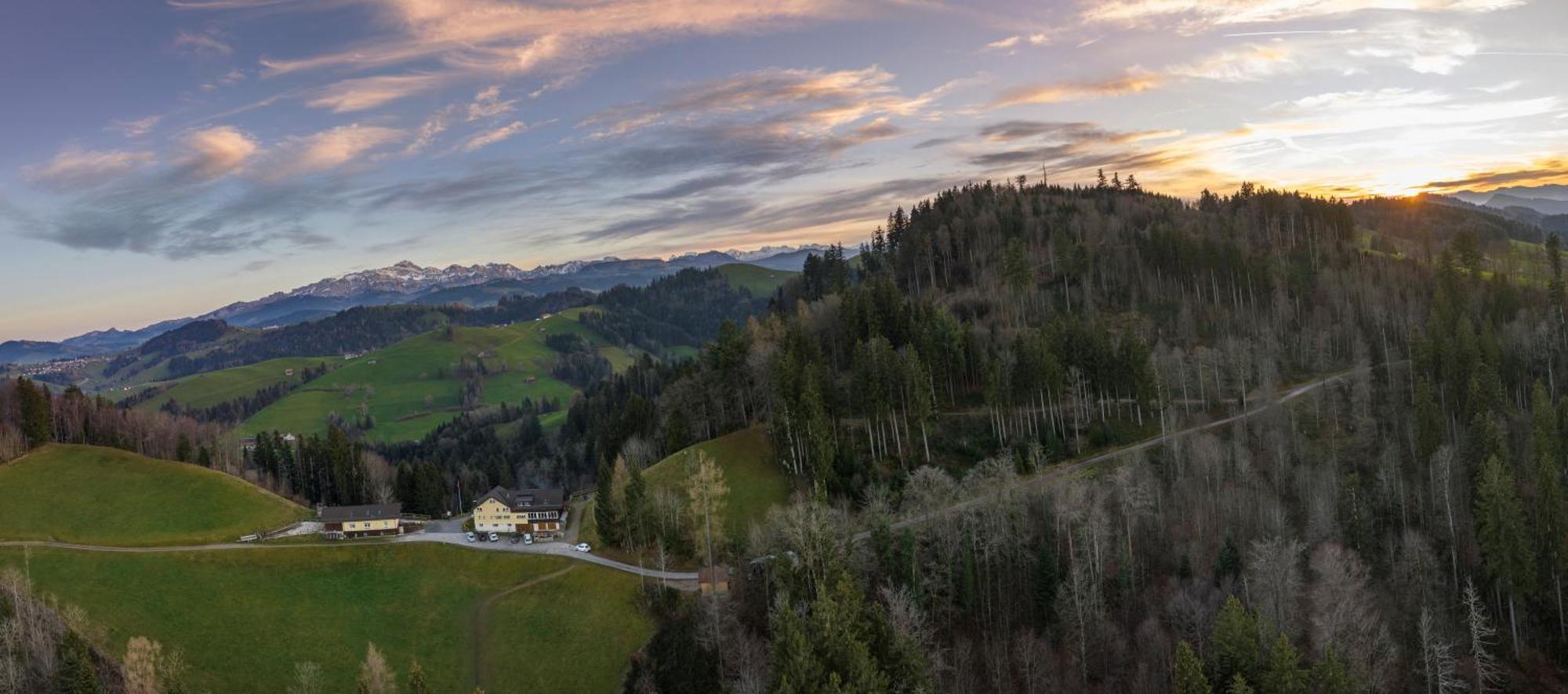 Gasthaus Fuchsacker Degersheim ภายนอก รูปภาพ