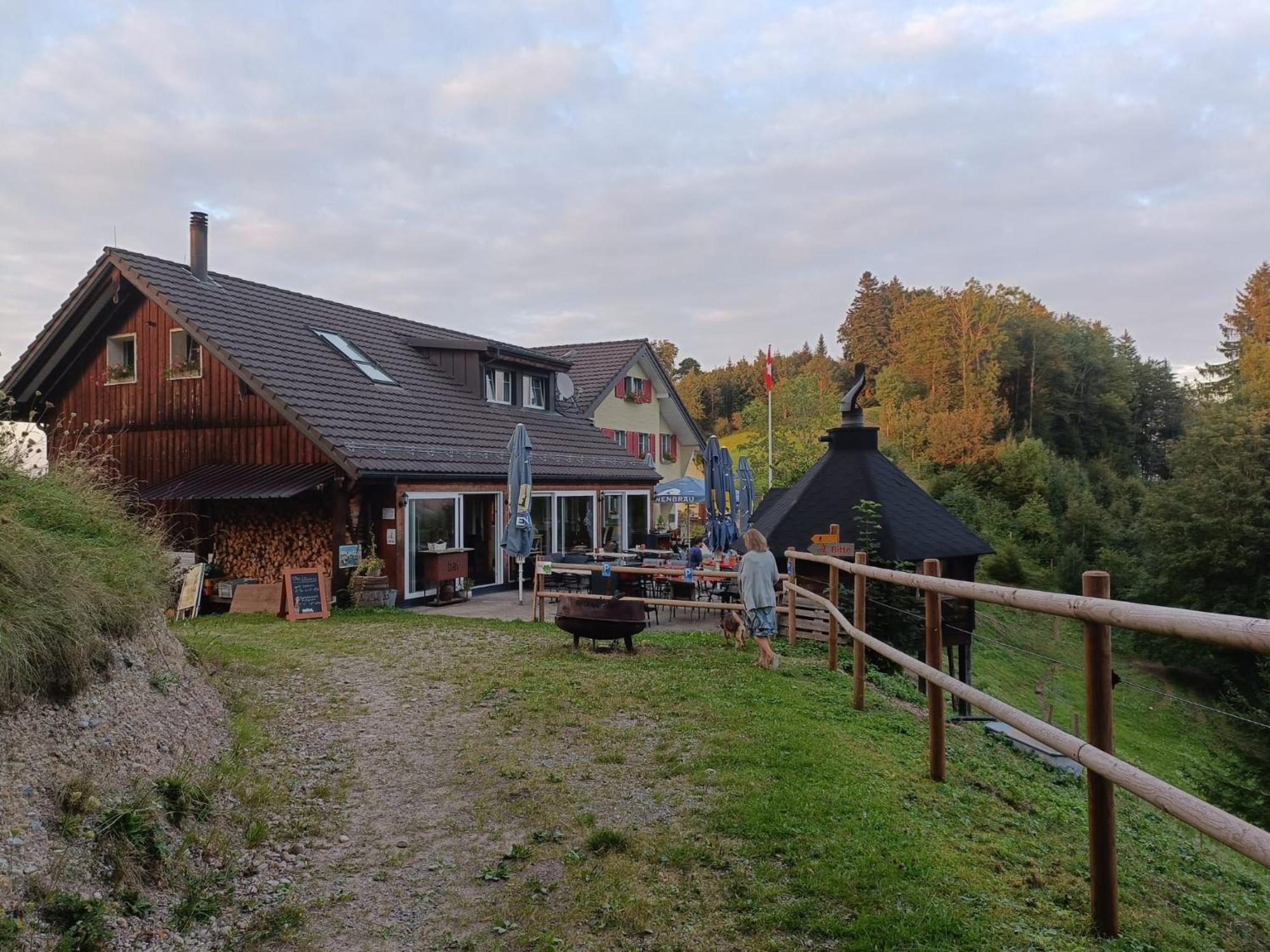 Gasthaus Fuchsacker Degersheim ภายนอก รูปภาพ
